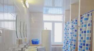 Гостиница Искра Хостел Санкт-Петербург Одноместный номер эконом-класса с общей ванной комнатой-3